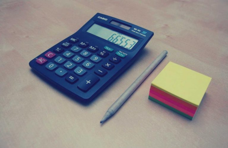 Как оценить ROI внедрения CRM для сервисов доставки