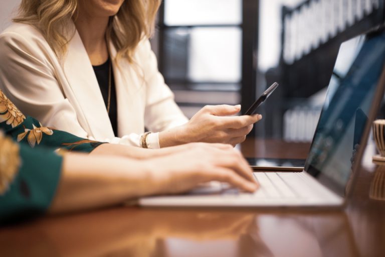 Интеграция CRM с WhatsApp в Нижнем Новгороде